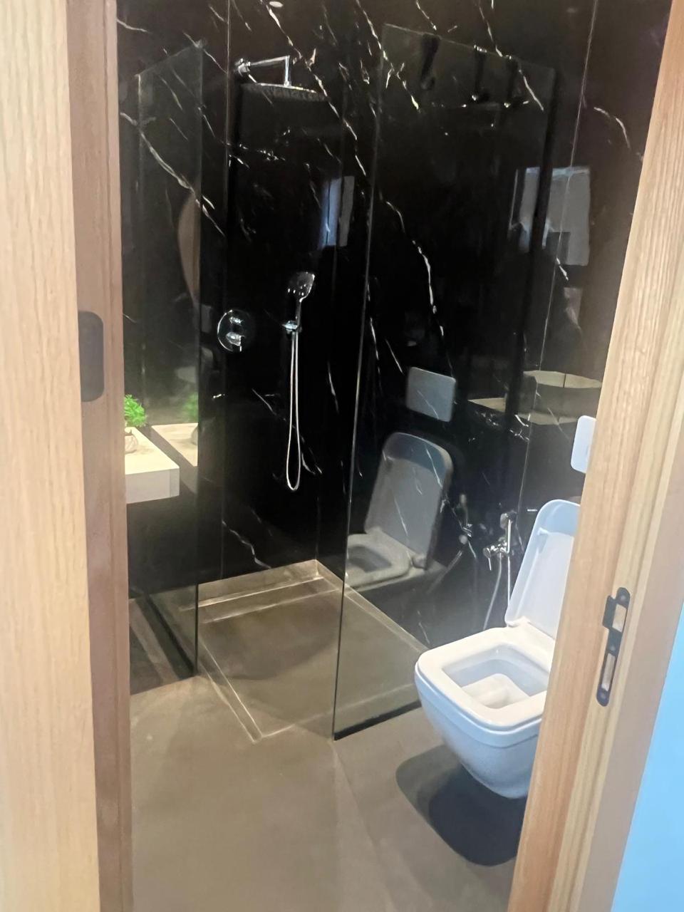 WhatsApp Image 2025-10-02 at 11.33.12