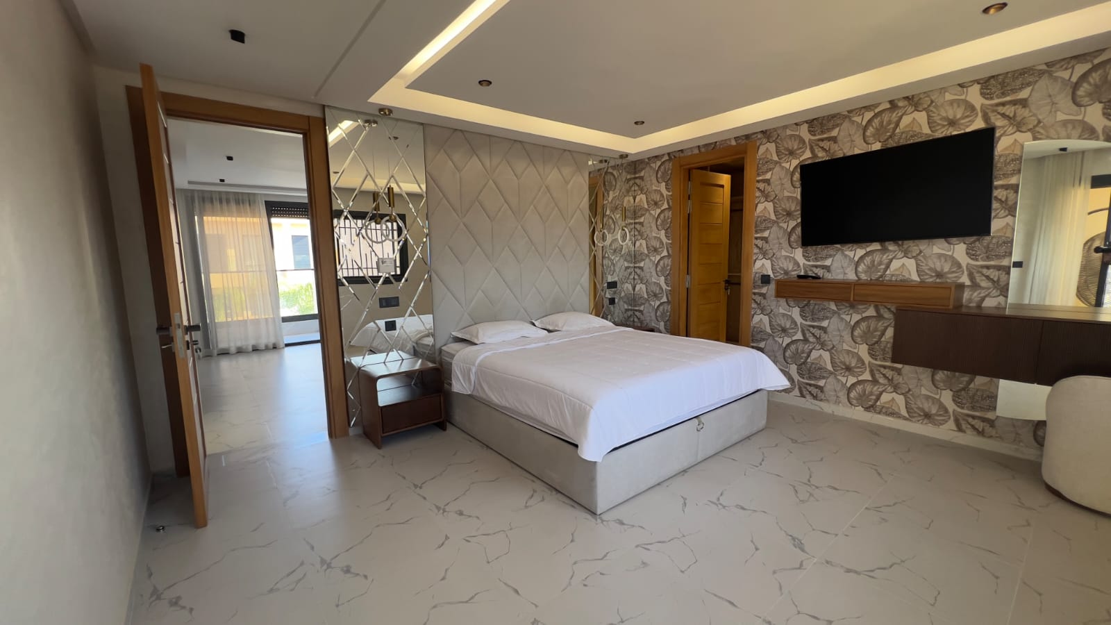 WhatsApp Image 2025-12-11 at 13.47.29 (8)