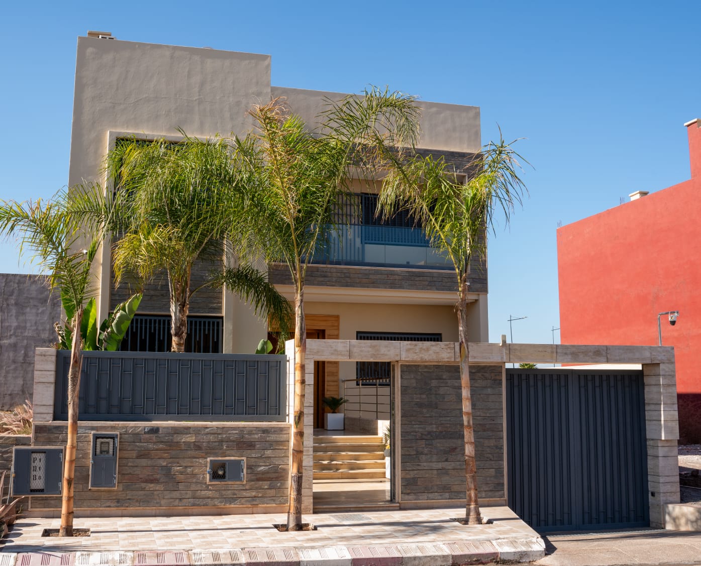 WhatsApp Image 2025-12-11 at 16.59.00 (1)